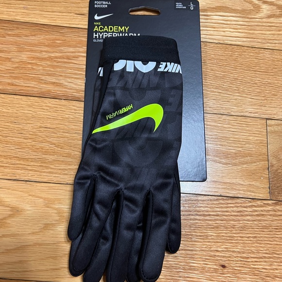 Nike Gloves Youth brand new authentic - Picture 7 of 9